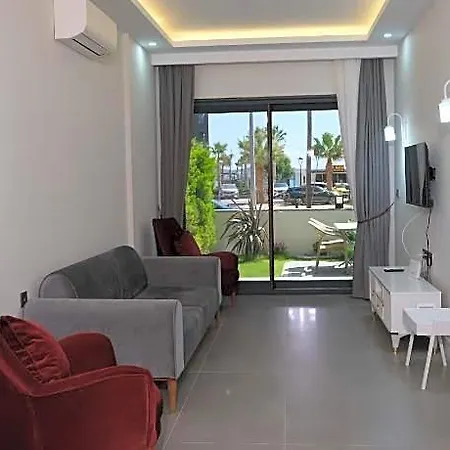 מלון Mercan Ilica 5*
