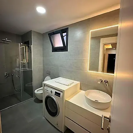 מלון Mercan Ilica 5*